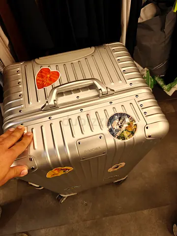 Luggage trunk rimowa