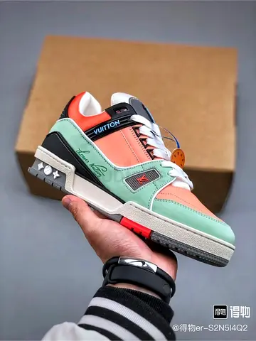 Louis Vuitton trainer master copy shoes for sale