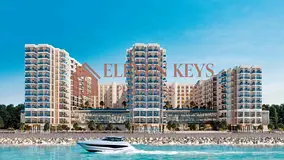 Luxury Garden &amp; Sea View apartment/ Unbeatable Cash Price/ Near to the Handover