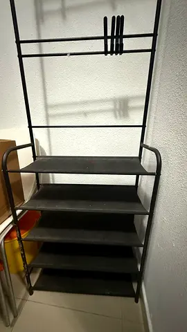 Shoe rack
