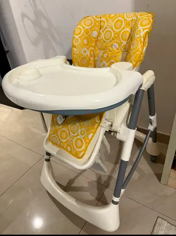 Bright and Cheerful High Chair for Your Little One