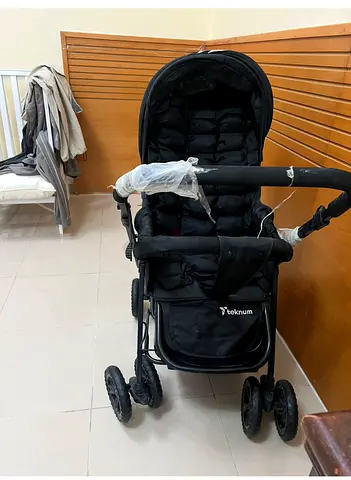 Teeknum Standard Stroller in Good Condition new brand used for one year..