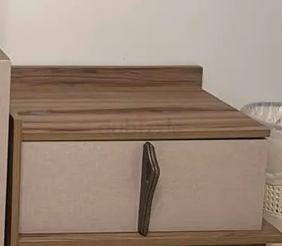 Stylish Modern Nightstand with Drawer