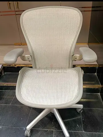 Herman miller Aeron model C