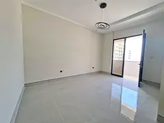 Brand new building in Al jada out sid 1bhk 2 washroom with master room 2month free