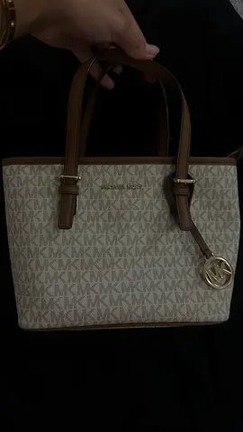 Original Micheal Kors jet set travel bag