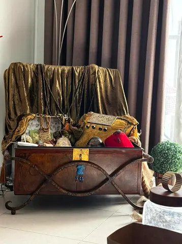 Good Old Traditional Box