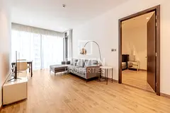 Bright and Well Managed Apt Featuring City View