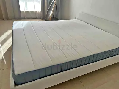 Ikea Askvol king size bed frame with Ikea mattress 180×200cm is available in excellent condition  ‎