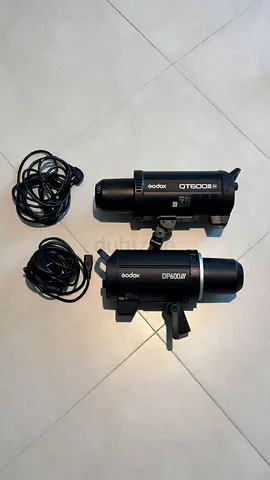 Godox QT600III  DP600III Flash Heads – Excellent Condition