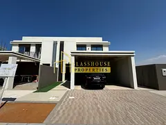 Well located | Luxury 2BR TH in Falcon Island