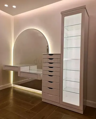 Modern White Vanity  Display Cabinet Set – Elegant  Space-Saving Design