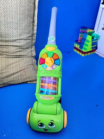 Leapfrog vaccum toy