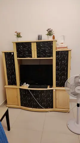 TV - With Showcase