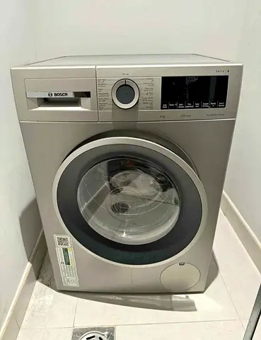 Bosch washing machine series 4 9k use like new