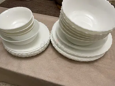 Plates  Bowls Set (26 pieces)