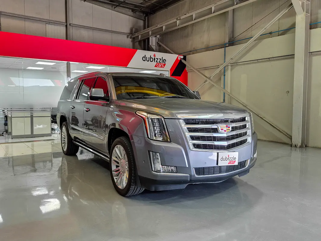 Cadillac Escalade 2020 — photo 1 of 18