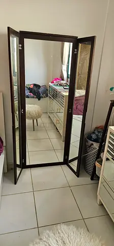 Beautiful Wooden Wardrobe with Full-Length Mirror