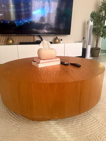 Elegant Round Wooden Coffee Table