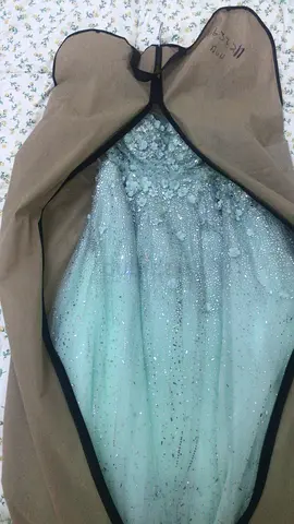 ملبوس مره وحده فقط