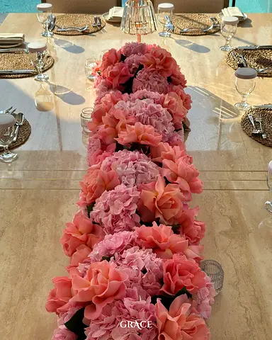 Luxury Flowers for All Events – UAE