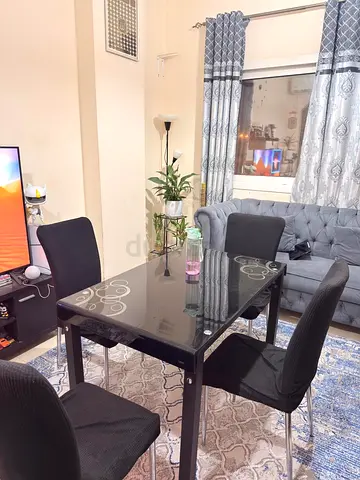 Dinning Table