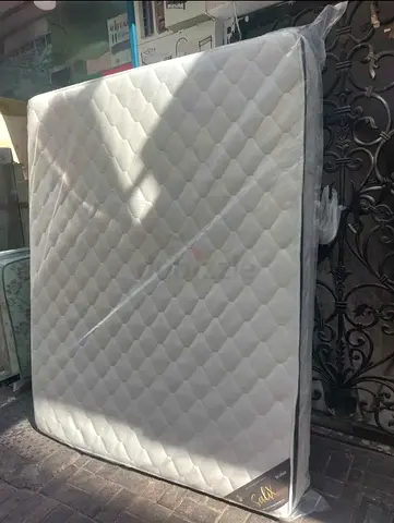 King size Bonnell Springer soft mattress for sale