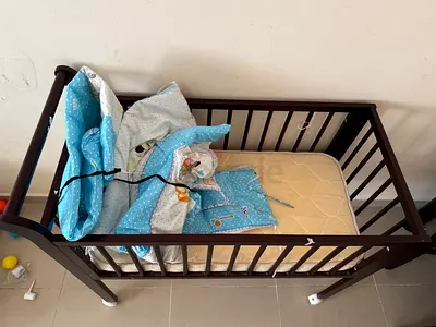 Baby crib for sale