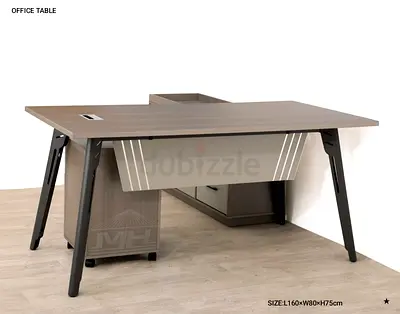 Stylish Office Table with Storage