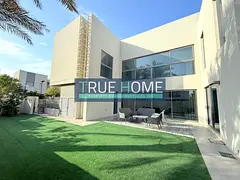 Furnished Luxury 3BR Courtyard Villa | Corner
