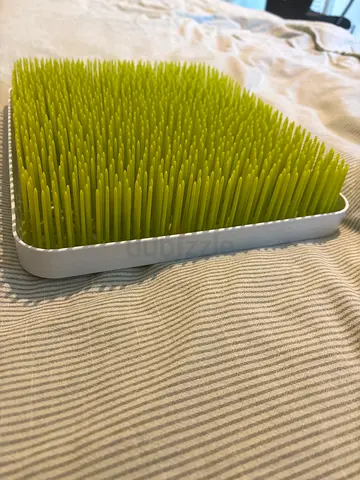 BOON - Green Grass Bottle Drying Rack - Perfect for Baby Bottles!
