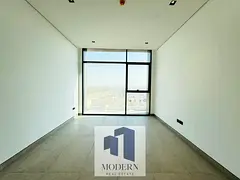 Luxurious unit | Community &amp; Palace View | Premium Gym