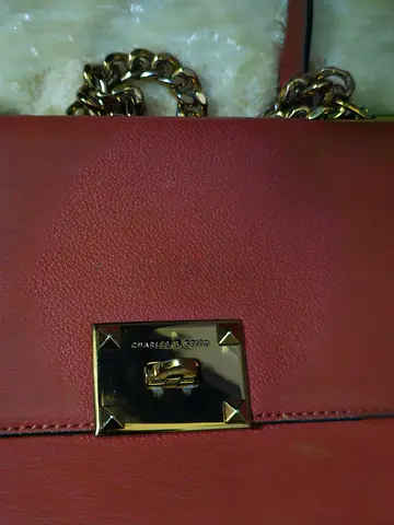 Pre Owned luxurious hand bag