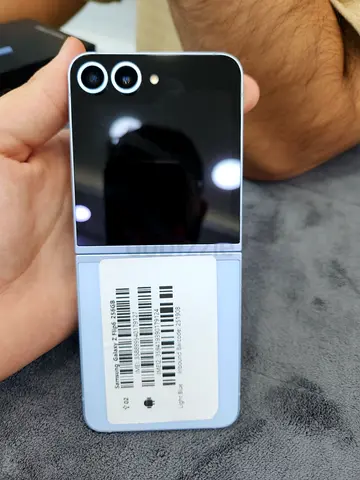 Samsung Galaxy Z Flip 6 256GB TRA With Box