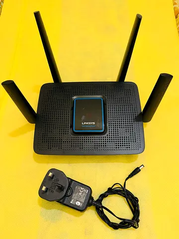 Linksys MR9000 Tri-Band Mesh WiFi 5 Router (AC3000) - Works with Velop Whole Home WiFi System