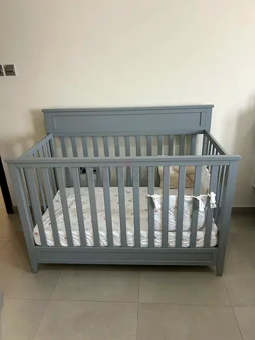 Stylish Grey Baby Crib with Mattress