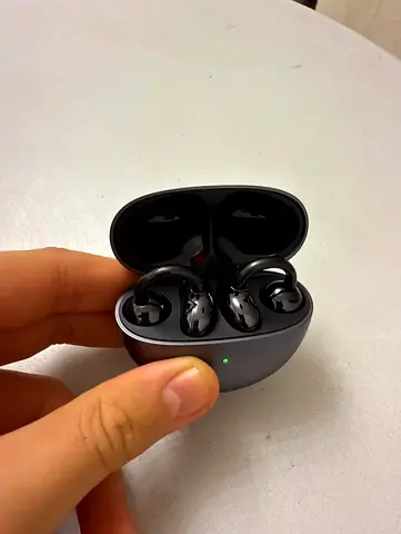 Sleek and Modern Wireless Earbuds for Sale