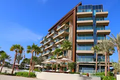 Luxurious Apartment Private Beach Vacant Spacious