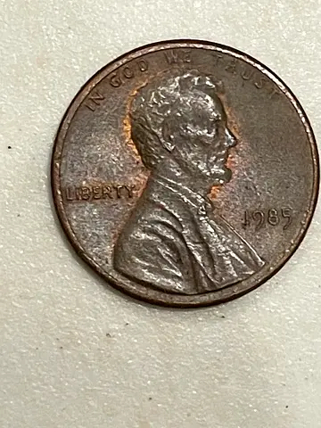 Rare 1985 Lincoln one cent coin for Collectors with slight displacement error