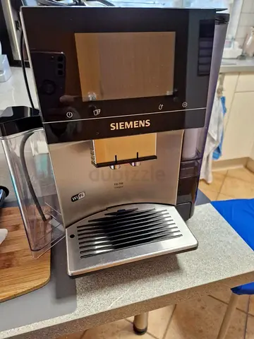 Siemens eq700 series coffee machine bean to cup fully automatic with wifi