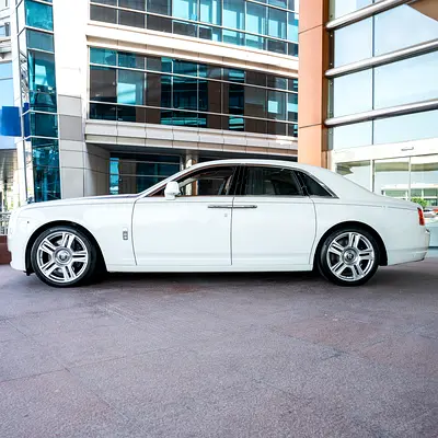 2015 ROLLS-ROYCE GHOST — фото 5