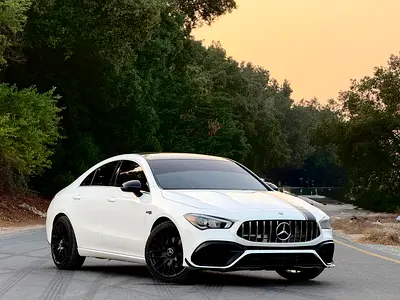 MERCEDES BENZ AMG CLA250
2020 
مرسيدس بنز  CLA250 2020)  بحالة الوكالة فل اوبشن فل كاربون فايبر