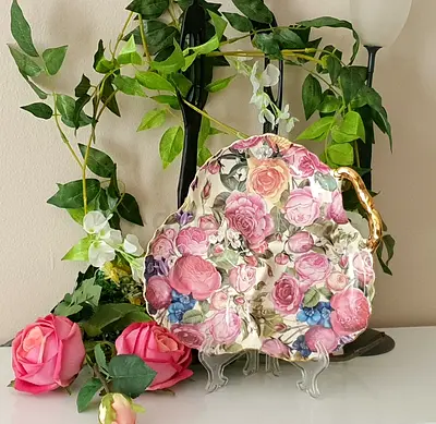 Royal Elfreda Country Rose Plate