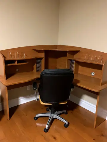 DESK