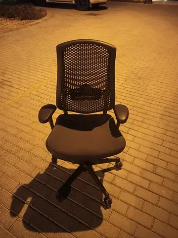 Brand Herman Miller Celle Chair - Adjustable Lumbar Support Seat Height Depth Adaptive Armrest Tilt