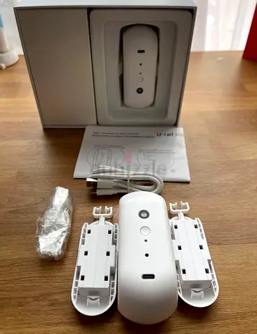 Smart Home U-rail with Accessories for Modern Living