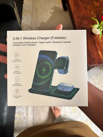 3 in 1 charging station