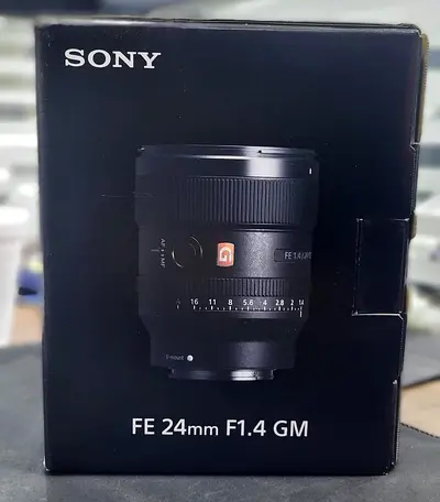 Sony 24mm f1.4 G master BRAND NEW SEALED