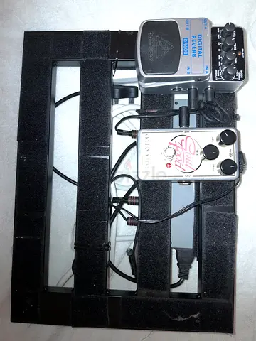Behringer reverb pedal
