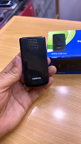Classic Nokia 2720 Flip Phone for Sale!